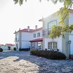 Casa Da Padeira - Turismo Rural Farm stay *